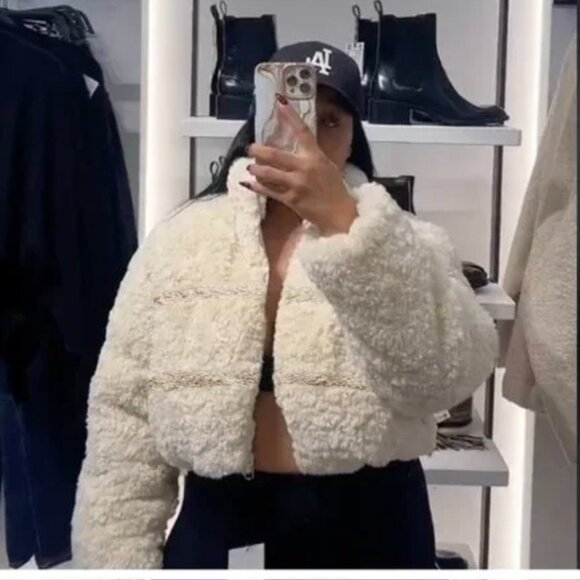 NWT ZARA CROPPED FAUX SHEARLING PUFFER JACKET ECRU - Picture 1 of 6